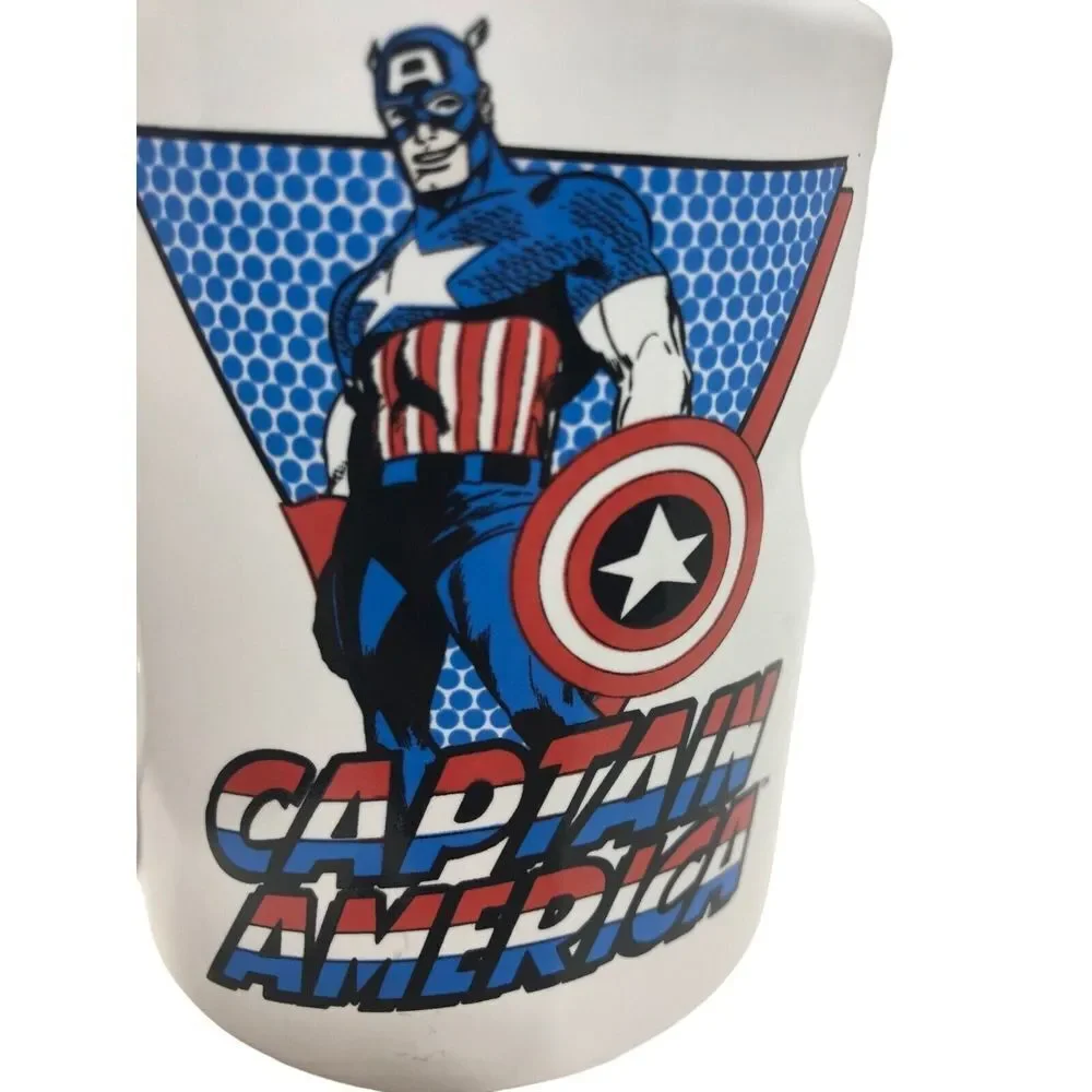 Marvel Comics 2011 Captain America super hero coffee mug tea cup ceramic Disney‎